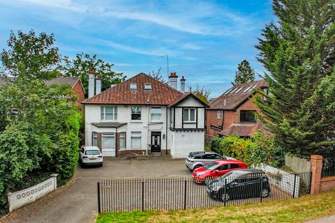 undefined, London Road, St Albans, AL1