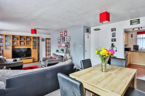 2 bedroom flat for sale, Downland Place, Canford Heath, Poole, Dorset, BH17