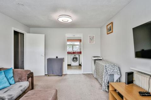 3 bedroom flat for sale, Gibson Road, Canford Heath, Poole, Dorset, BH17