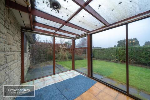 2 bedroom detached bungalow for sale, Lismore Park, Buxton