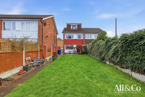 undefined, Waverley Gardens, Grays