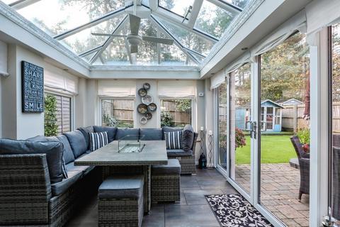 4 bedroom detached house for sale, Bettiscombe Close, Canford Heath, Poole, Dorset, BH17