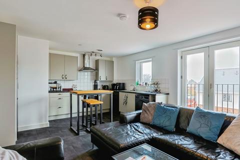 2 bedroom flat for sale, Alice Gardens, Parkstone, Poole, Dorset, BH12