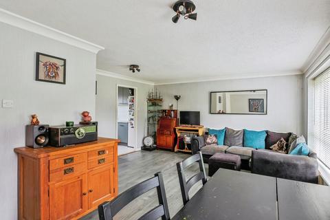 2 bedroom flat for sale, Gibson Road, Canford Heath, Poole, Dorset, BH17