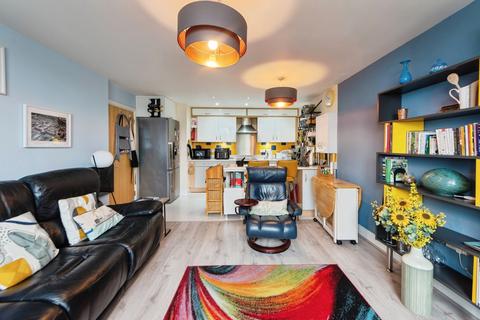 2 bedroom flat for sale, Weevil Lane, Gosport, Hampshire, PO12