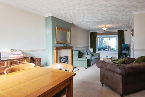 3 bedroom terraced house for sale, Chestnut Walk, GOSPORT, Hampshire, PO12