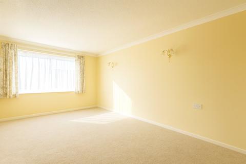 1 bedroom flat for sale, Stoke Road, GOSPORT, Hampshire, PO12