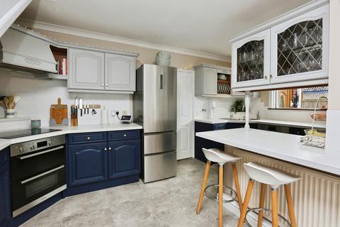 2 bedroom semi-detached house for sale, Arundel Road, Gosport, Hampshire, PO12