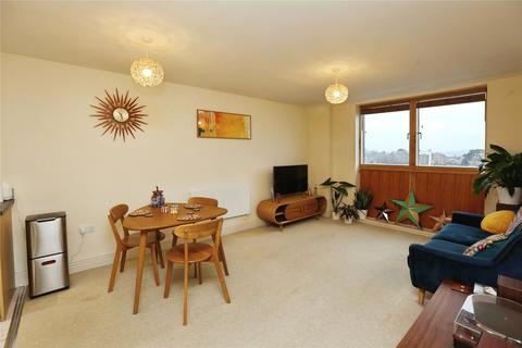 2 bedroom flat for sale, Galleon Place, Weevil Lane, Gosport, Hampshire, PO12