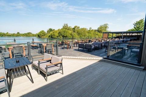 2 bedroom house for sale, Lakeside Holiday Park, Vinnetrow Road, Chichester, PO20