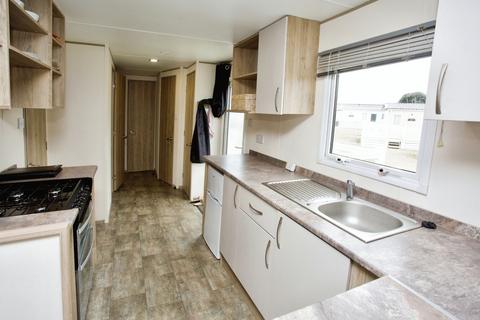 3 bedroom park home for sale, Solent Breezes, Chilling Lane, Warsash, SO31