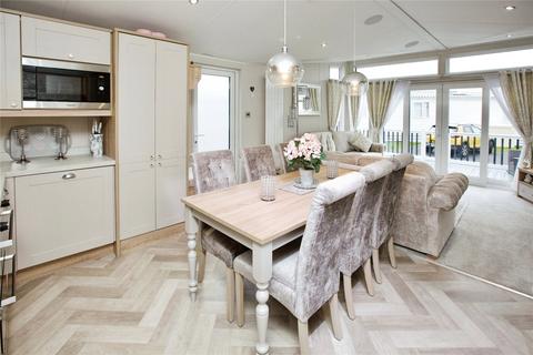 2 bedroom park home for sale, Solent Breezes, Chilling Lane, Warsash, Hampshire, SO31