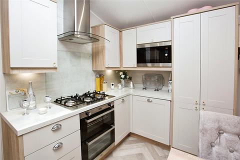 2 bedroom park home for sale, Solent Breezes, Chilling Lane, Warsash, Hampshire, SO31