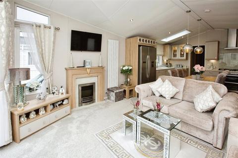 2 bedroom park home for sale, Solent Breezes, Chilling Lane, Warsash, Hampshire, SO31