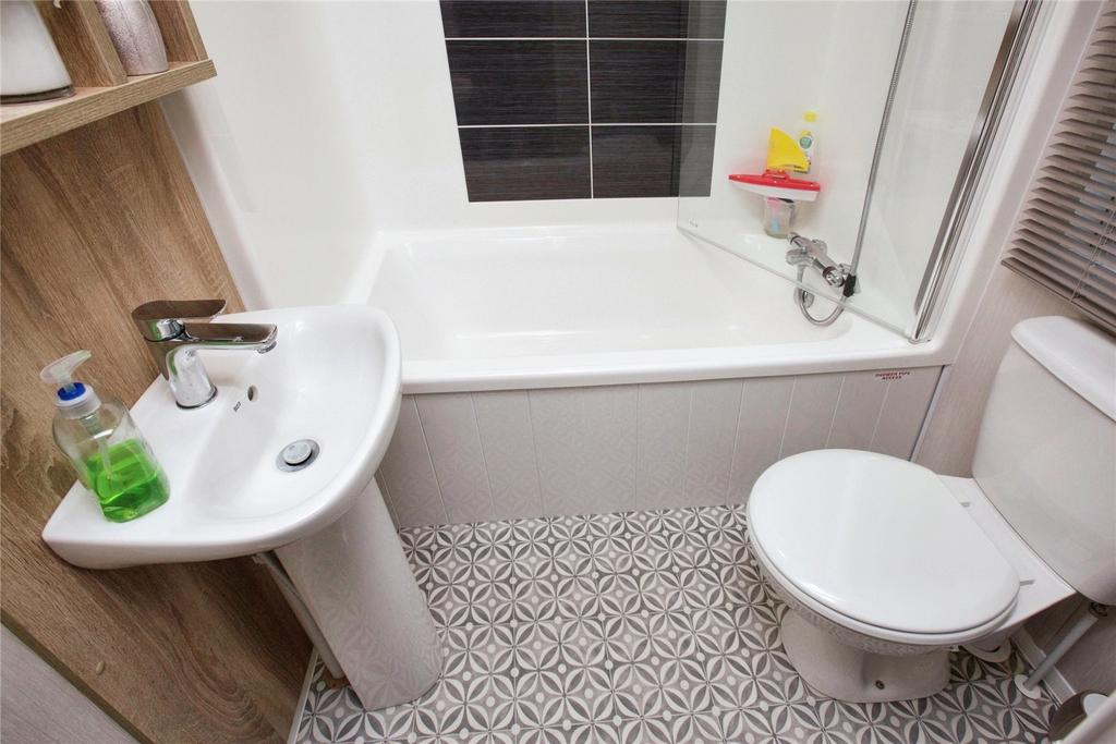 Ensuite Bathroom