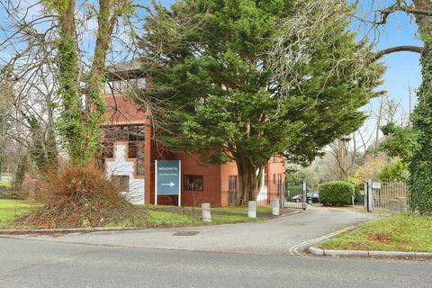2 bedroom flat for sale, Wickham Road, Fareham, Hampshire, PO16