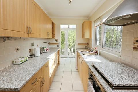 undefined, Peters Road, Locks Heath, Southampton, Hampshire, SO31