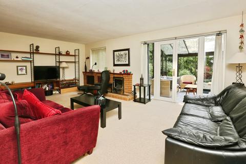 undefined, High Oaks Close, Locks Heath, Southampton, Hampshire, SO31