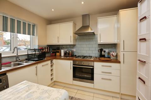 2 bedroom terraced house for sale, Bishops Wood, 42 Westley Grove, Fareham, PO14