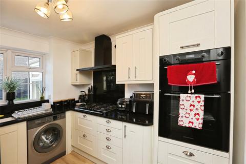 5 bedroom end of terrace house for sale, Downland Close, Locks Heath, Southampton, Hampshire, SO31