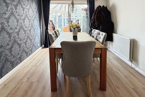5 bedroom end of terrace house for sale, Downland Close, Locks Heath, Southampton, Hampshire, SO31