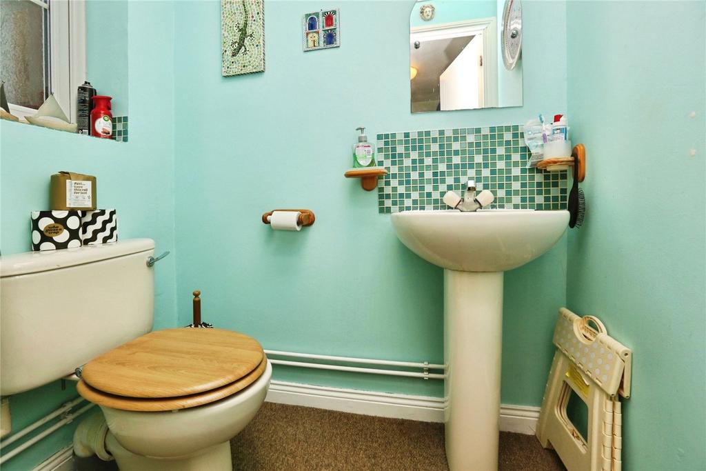 Downstair W/C