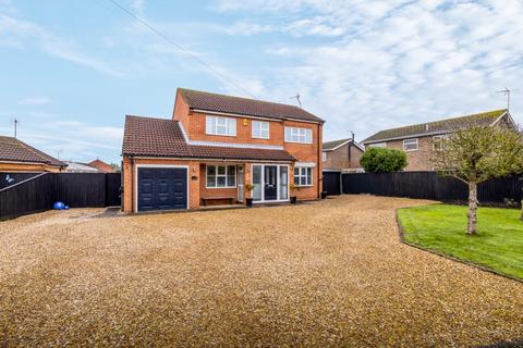 4 bedroom detached house for sale, Oakwood Glade, Holbeach, Spalding, Lincolnshire, PE12