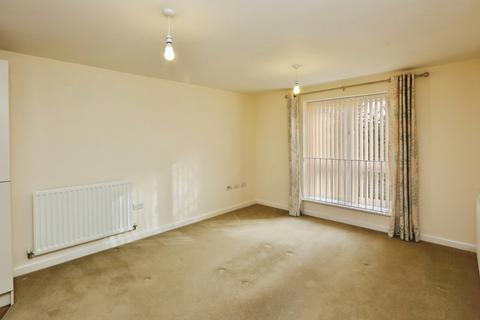 2 bedroom flat for sale, Pandora Close, Locks Heath, Southampton, Hampshire, SO31