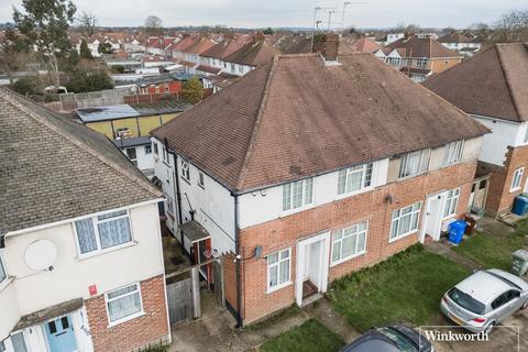 2 bedroom apartment for sale, Kenton Road, Middlesex HA3