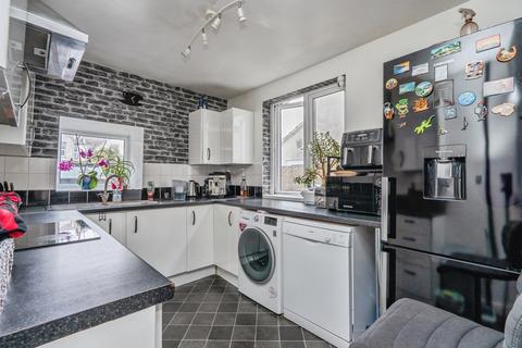 2 bedroom terraced house for sale, Havant Road, Portsmouth, Hampshire, PO2
