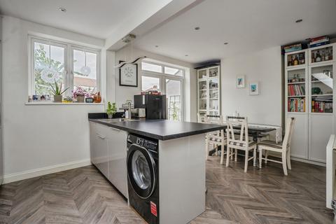 3 bedroom terraced house for sale, Rosebery Avenue, Portsmouth, Hampshire, PO6
