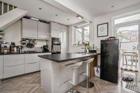 3 bedroom terraced house for sale, Rosebery Avenue, Portsmouth, Hampshire, PO6