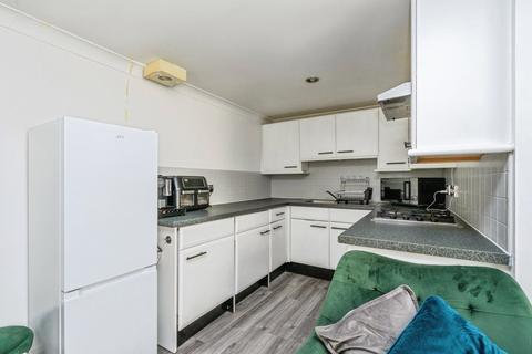 1 bedroom flat for sale, Clarendon Road, SOUTHSEA, Hampshire, PO4