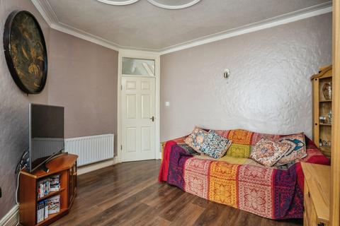 4 bedroom terraced house for sale, Wykeham Road, PORTSMOUTH, Hampshire, PO2