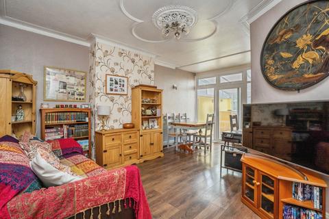 4 bedroom terraced house for sale, Wykeham Road, PORTSMOUTH, Hampshire, PO2
