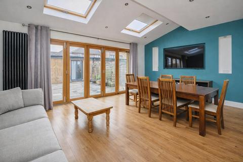 4 bedroom terraced house for sale, Meredith Road, Portsmouth, Hampshire, PO2
