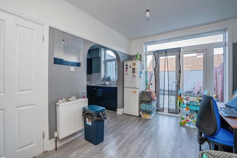 3 bedroom house for sale, Westwood Road, Portsmouth, Hampshire, PO2