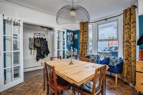 2 bedroom terraced house for sale, Cardiff Road, Portsmouth, Hampshire, PO2