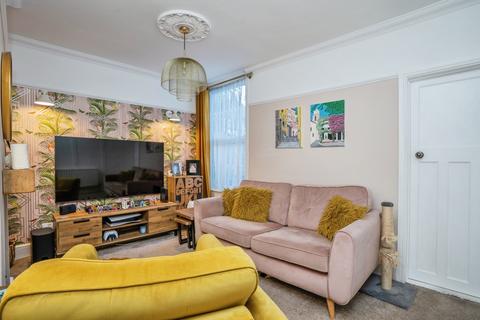 2 bedroom terraced house for sale, Cardiff Road, Portsmouth, Hampshire, PO2