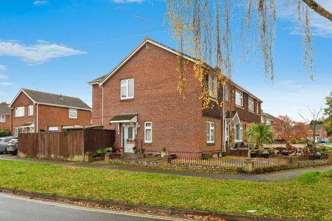 Avon Crescent, ROMSEY, Hampshire, SO51