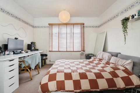 undefined, Rosedale Avenue, Romsey, Hampshire, SO51