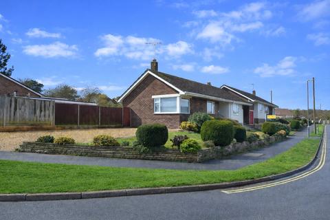 3 bedroom bungalow for sale, Cedar Crescent, North Baddesley, Southampton, Hampshire, SO52