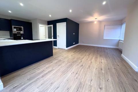 3 bedroom bungalow for sale, Cedar Crescent, North Baddesley, Southampton, Hampshire, SO52