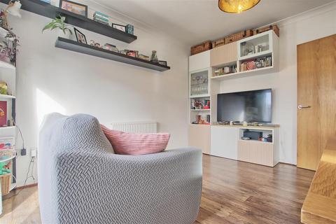 undefined, Fallowfield, Cambridge