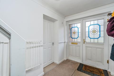 undefined, Chestnut Close, Romsey, Hampshire, SO51
