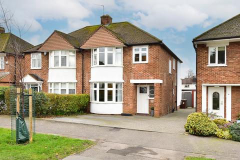 4 bedroom semi-detached house for sale, Wroxham Gardens, Potters Bar, EN6