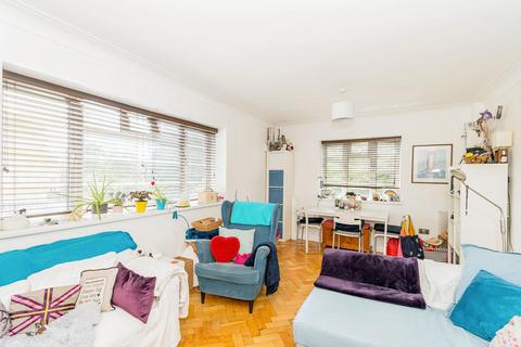 2 bedroom flat for sale, Archers Road, Banister Park, Southampton, Hampshire, SO15