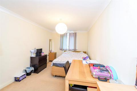 2 bedroom flat for sale, Portswood Road, Southampton, Hampshire, SO17