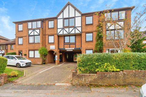 undefined, Shaftesbury Avenue, Southampton, Hampshire, SO17
