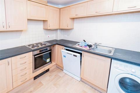 2 bedroom flat for sale, Hill Lane, Southampton, Hampshire, SO15